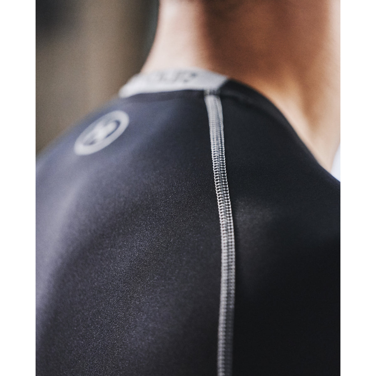 Polera de compresión UA HeatGear® Armour de manga larga para hombre