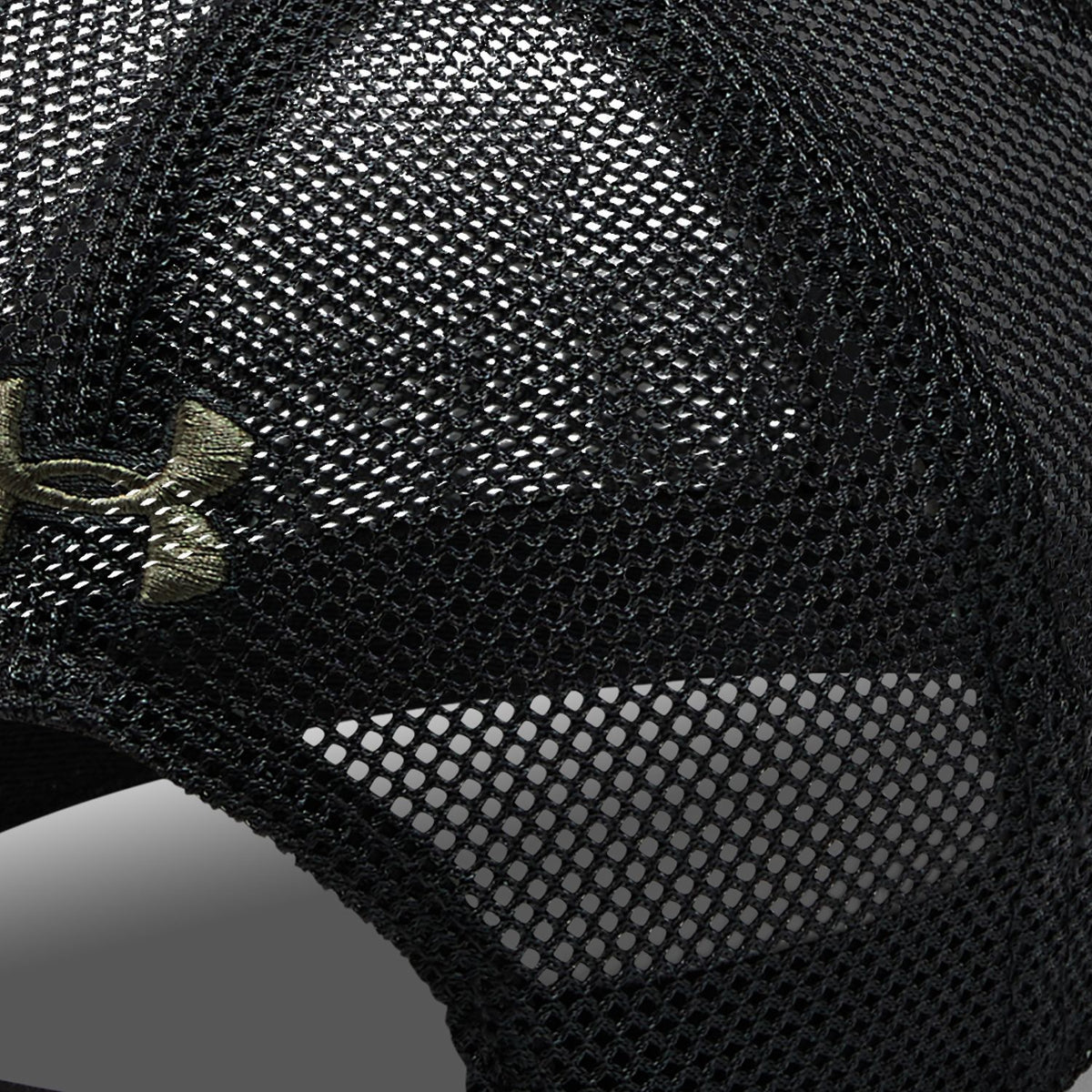 Jockey UA Trucker Blitzing