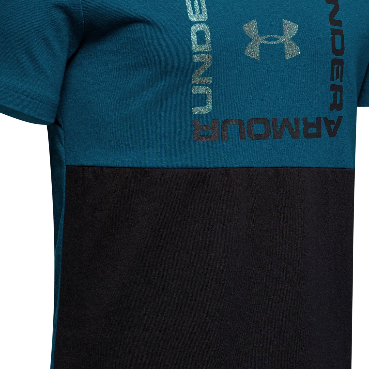 Polera manga corta UA Sportstyle para niño