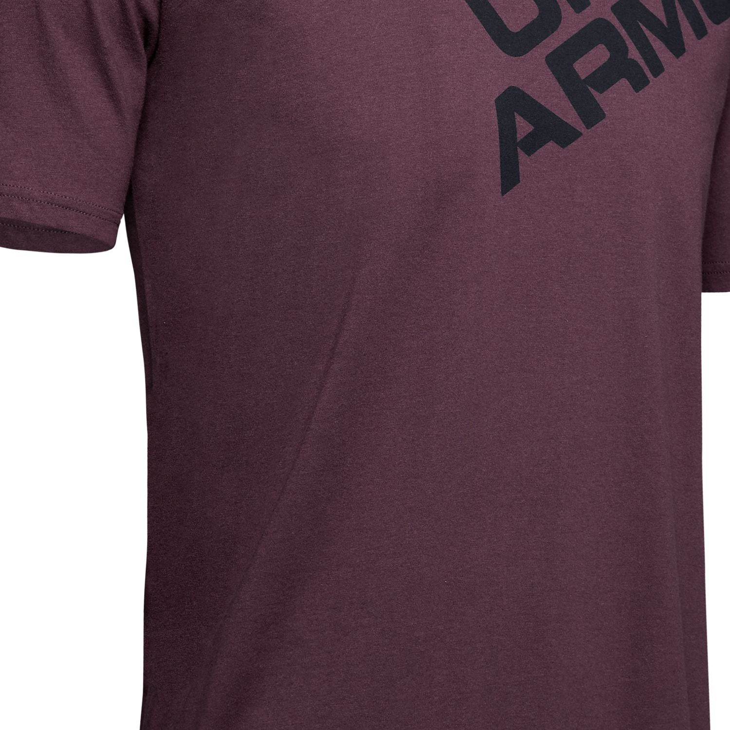 Polera manga corta con gráfico de la marca UA en el hombro para hombre