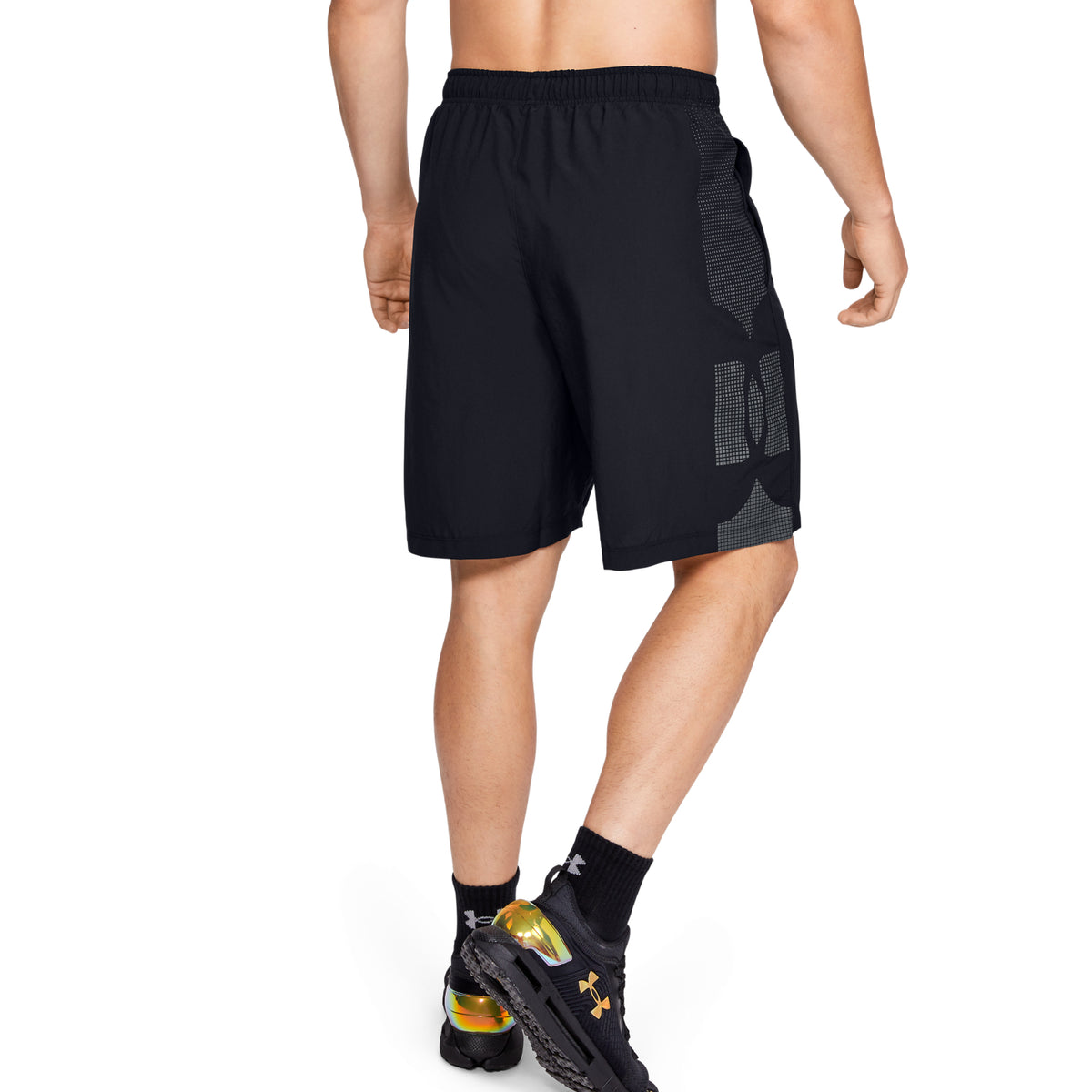 Shorts UA Woven Graphic para hombre