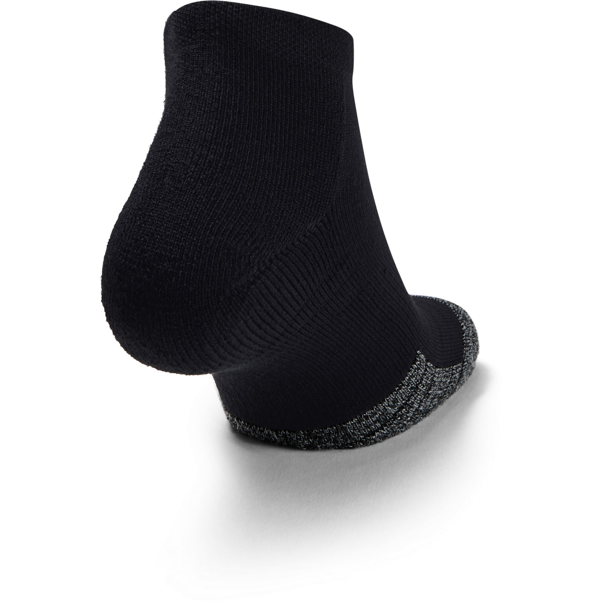 Paquete de tres pares de calcetines HearGear® Low Cut para adultos
