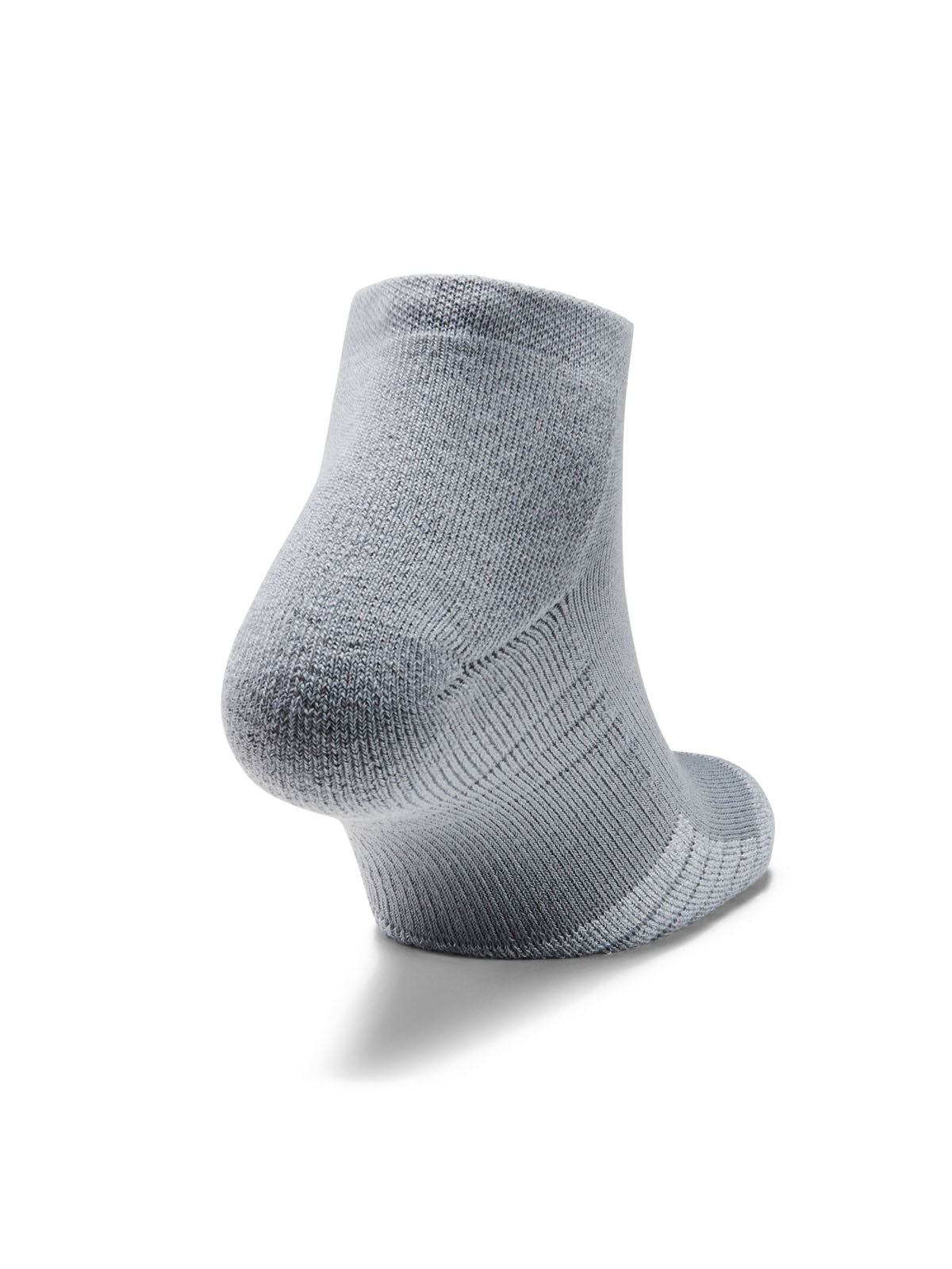 Paquete de tres pares de calcetines HearGear® Low Cut para adultos