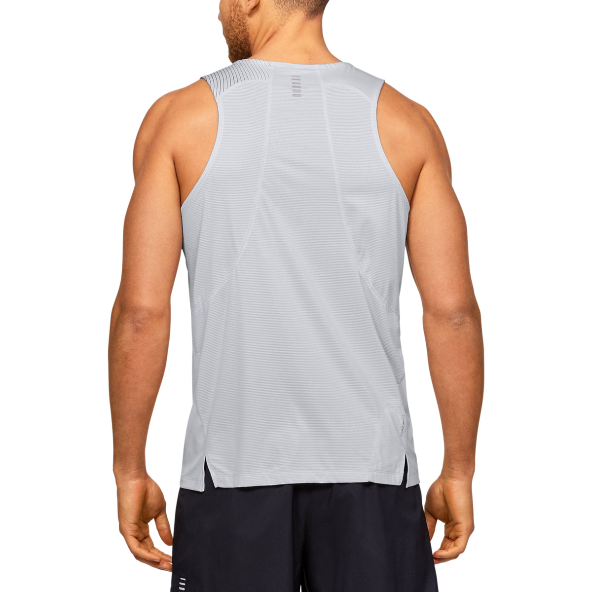 Polera sin Mangas UA Qualifier Iso-Chill Run Singlet para Hombre