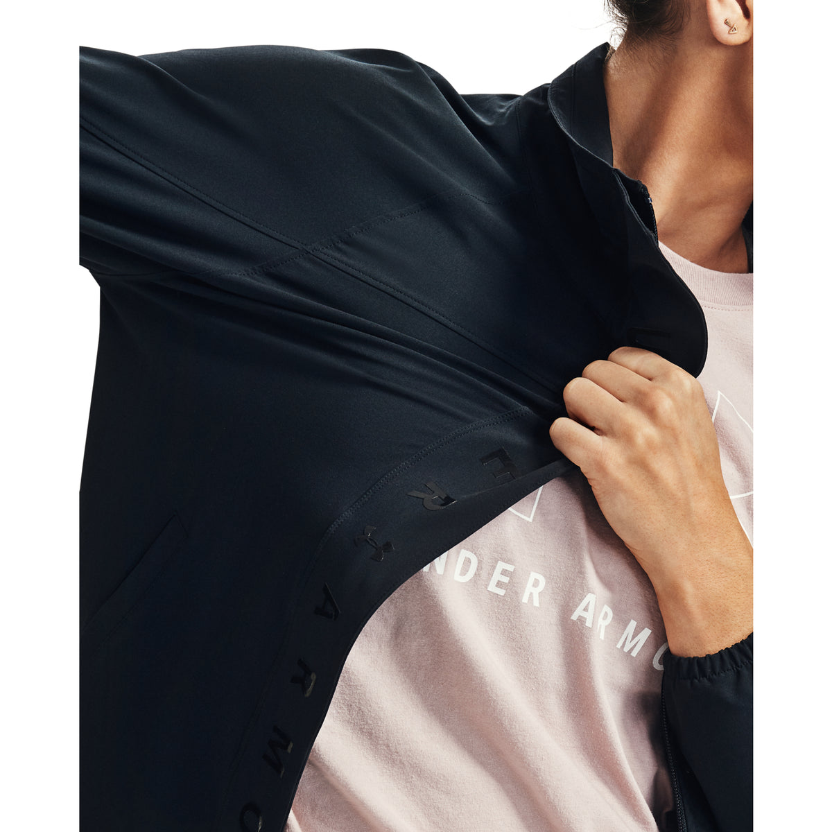 Polerón UA Recover Woven Full Zip para Mujer