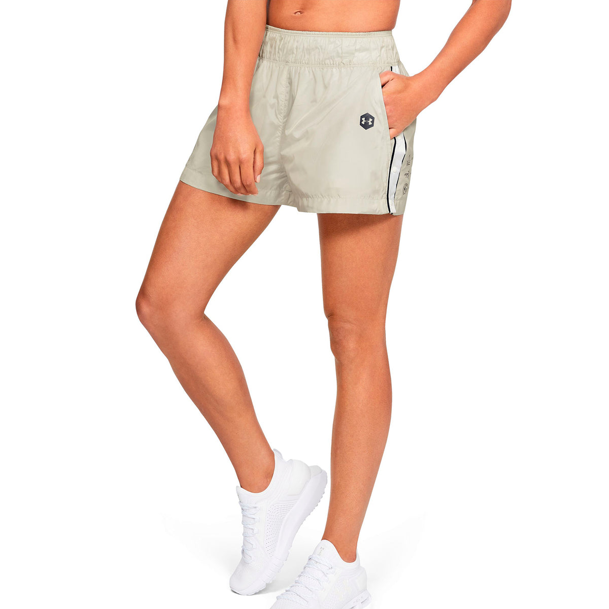 Shorts UA Always On Recover para Mujer