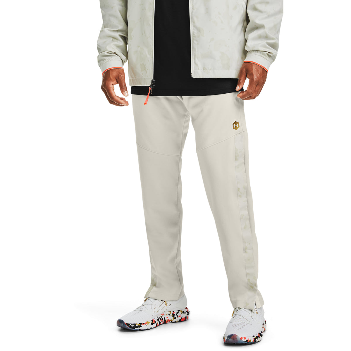 Pantalones UA Recover Knit Camo Warm-Up para Hombre