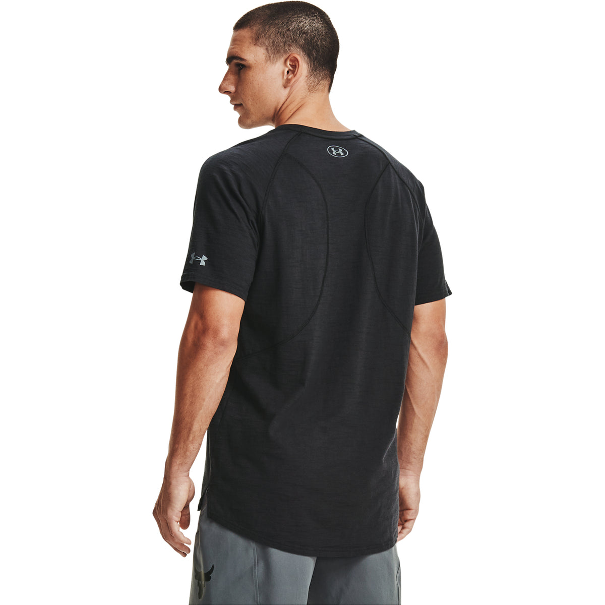 Polera Manga Corta Project Rock Charged Cotton® para Hombre