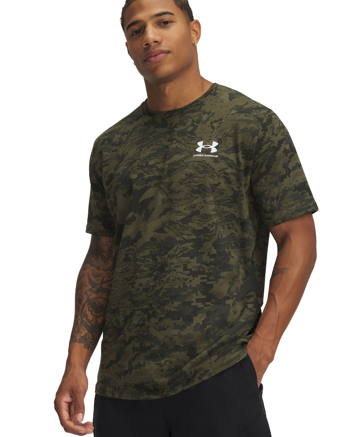 Polera manga corta Under Armour abc camo verde para hombre
