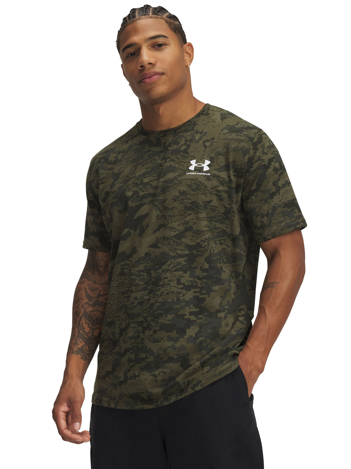 Polera manga corta Under Armour abc camo verde para hombre