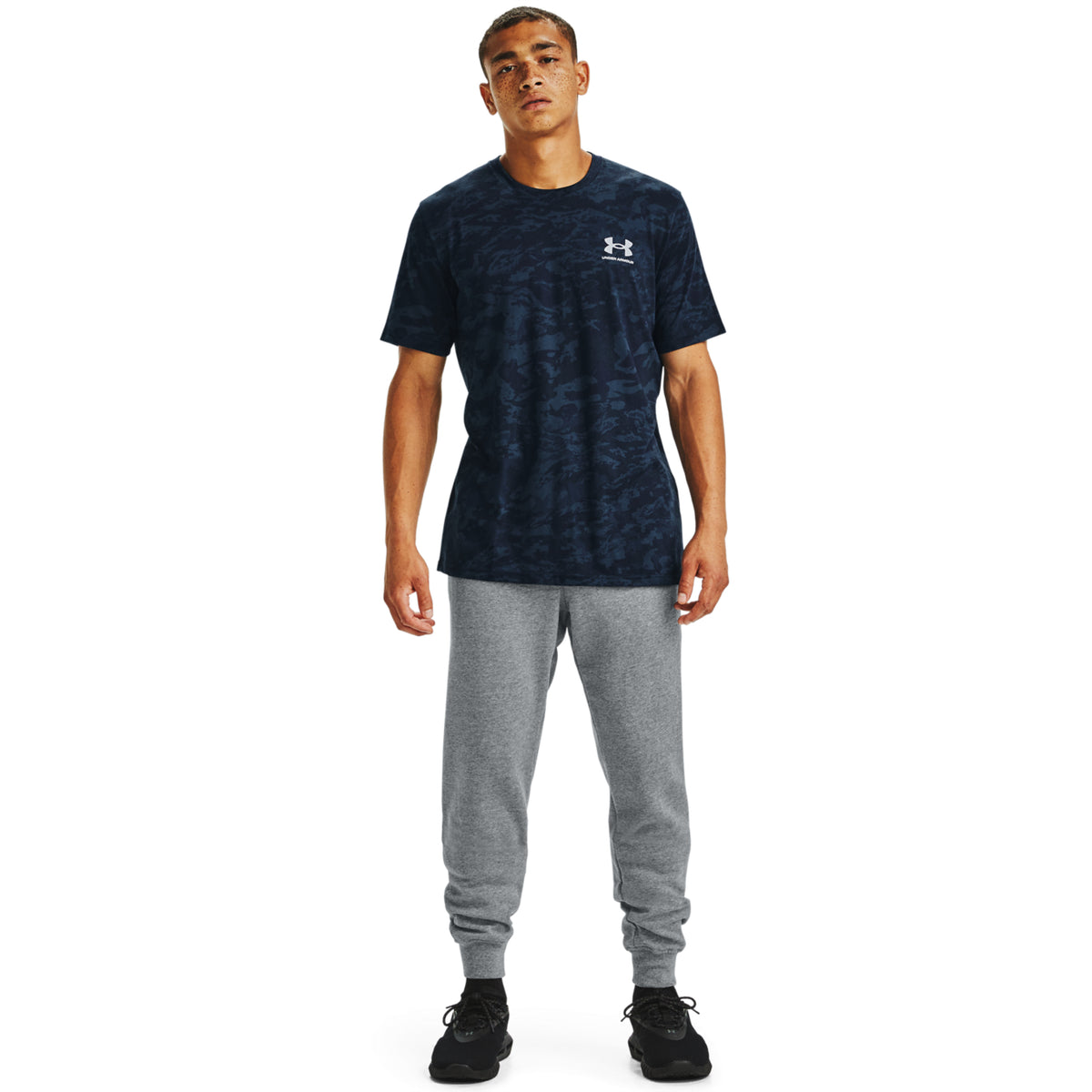 Polera Manga Corta All-Over Logo para Hombre Under Armour