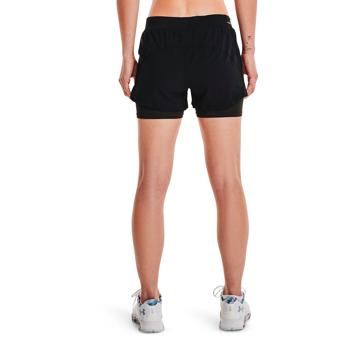 Shorts UA Iso-Chill Run 2 en 1 para mujer