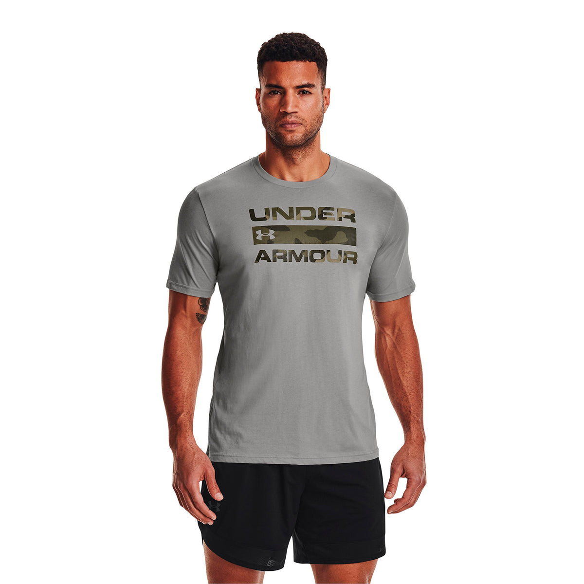 Polera UA Stacked Logo Fill T para hombre