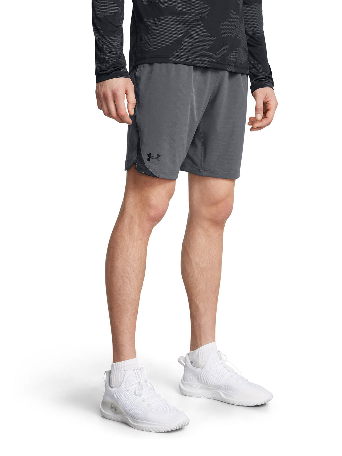 Shorts UA Elevated Woven 2.0 para hombre