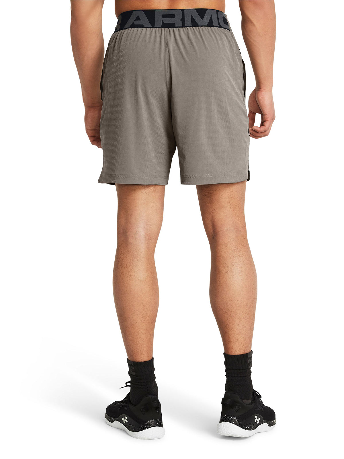 Short Elevated Woven 2.0 para hombre Under Armour