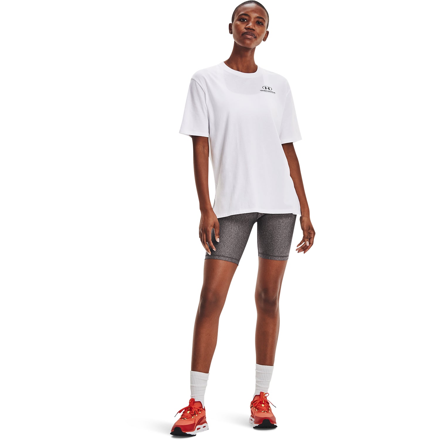 Polera Manga Corta Oversized Graphic Ss para Mujer