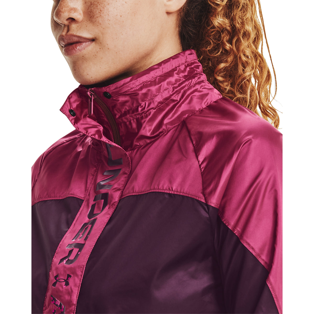 Chaqueta UA RECOVER™ Woven Shine para Mujer