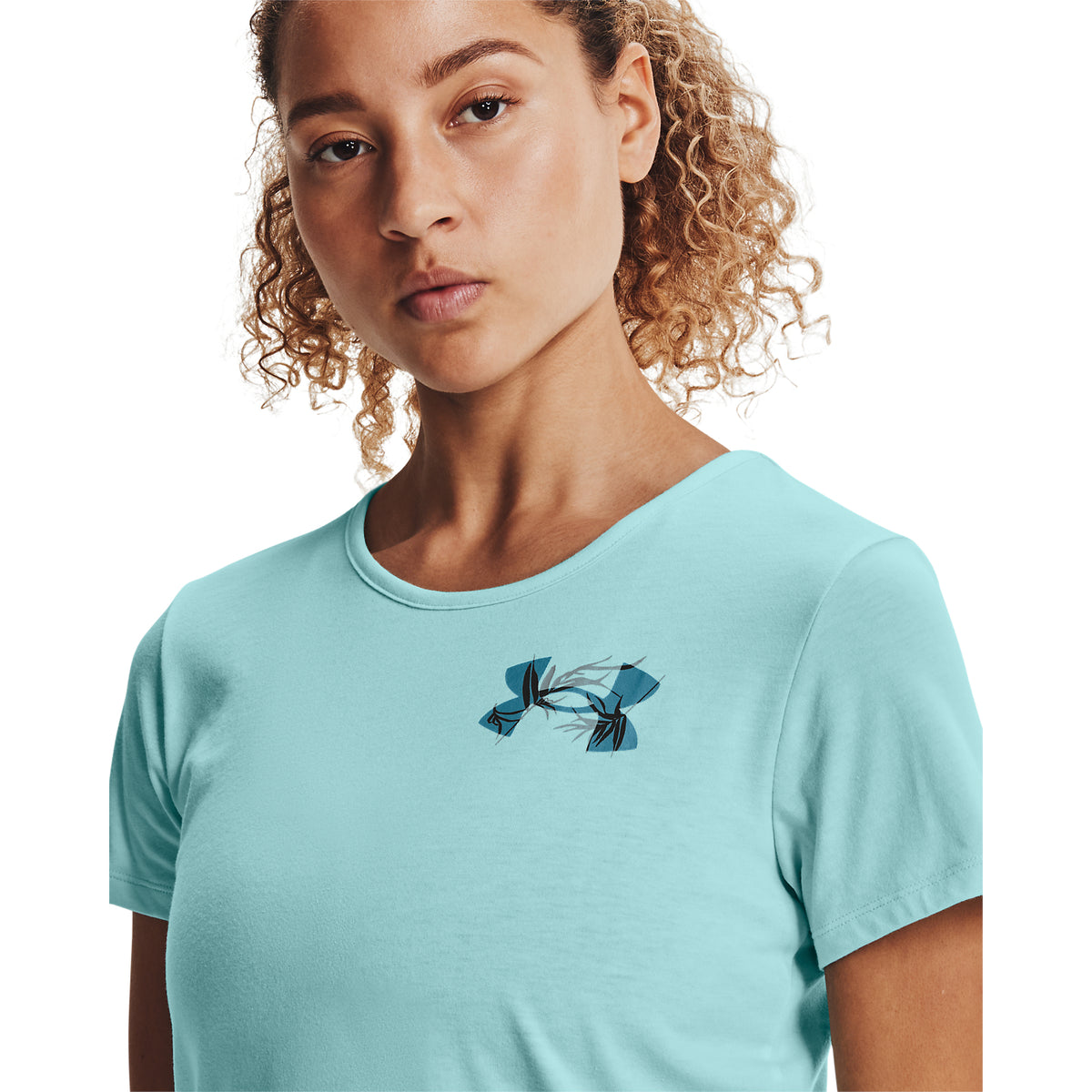 Polera Manga Corta UA Palm Left Chest Graphic para Mujer