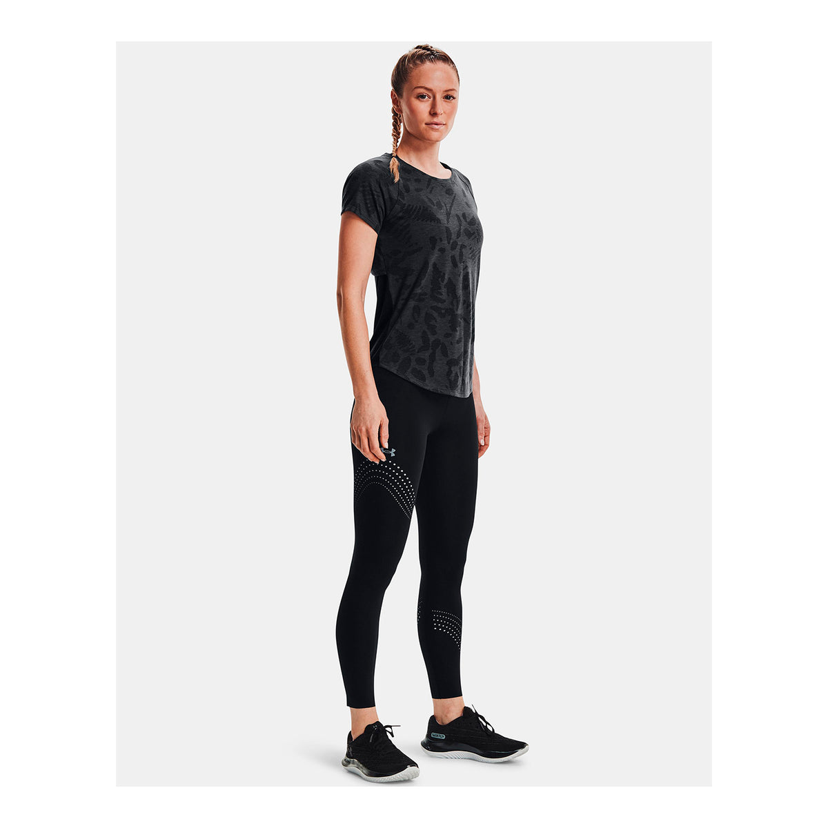 Polera UA Streaker Forest para mujer