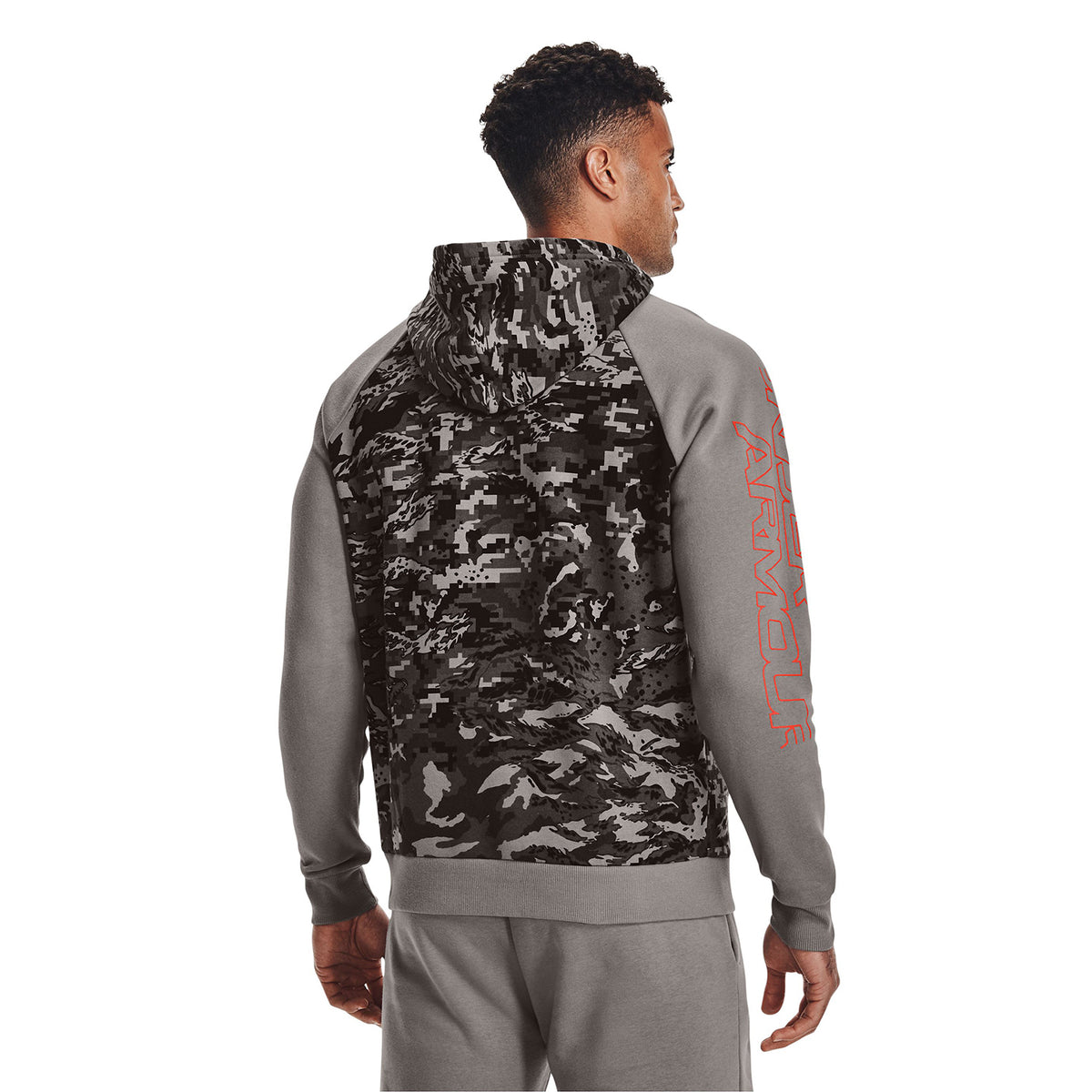 Polera manga larga UA Rival Fleece Camo Script para hombre