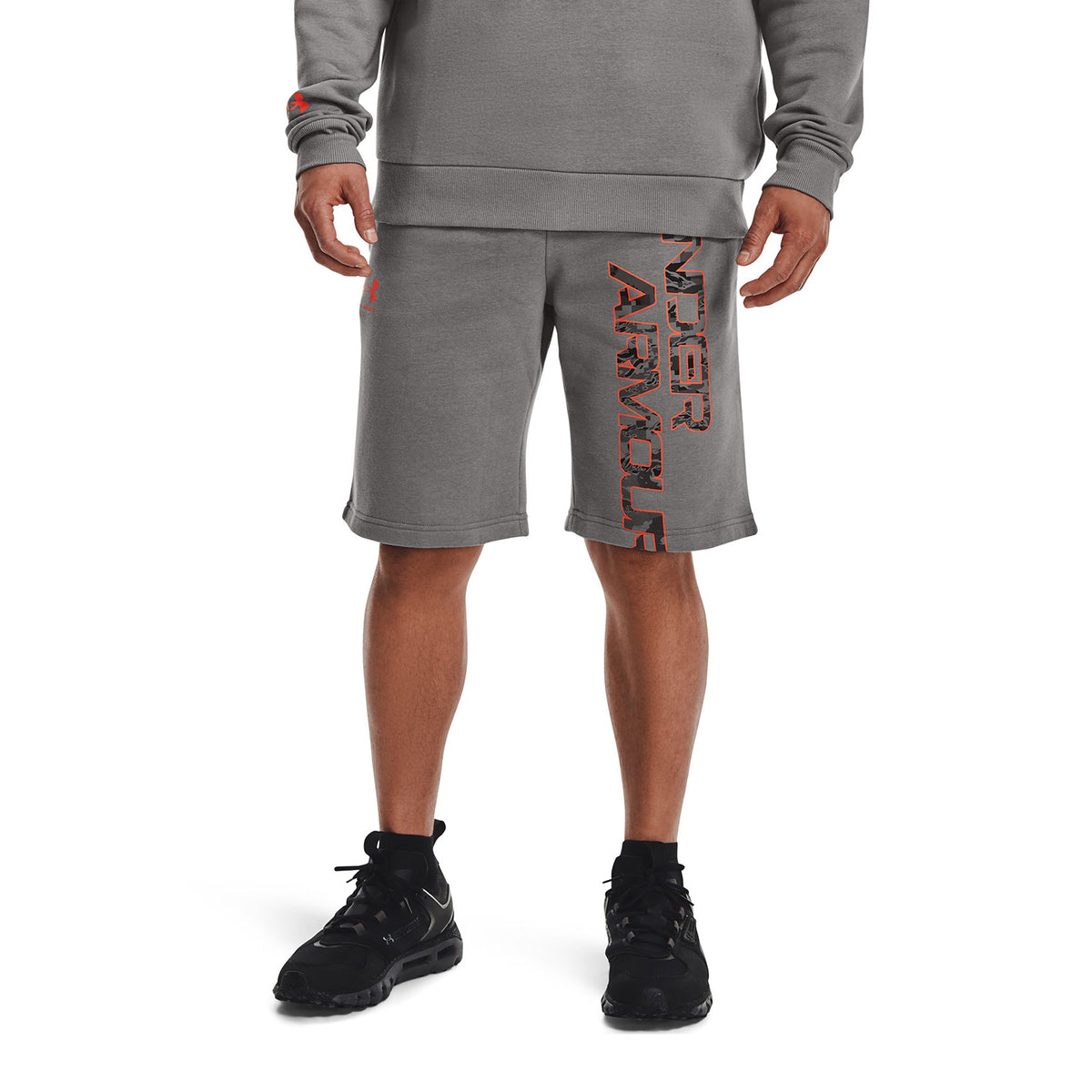 Shorts UA Rival Fleece Camo Script para hombre
