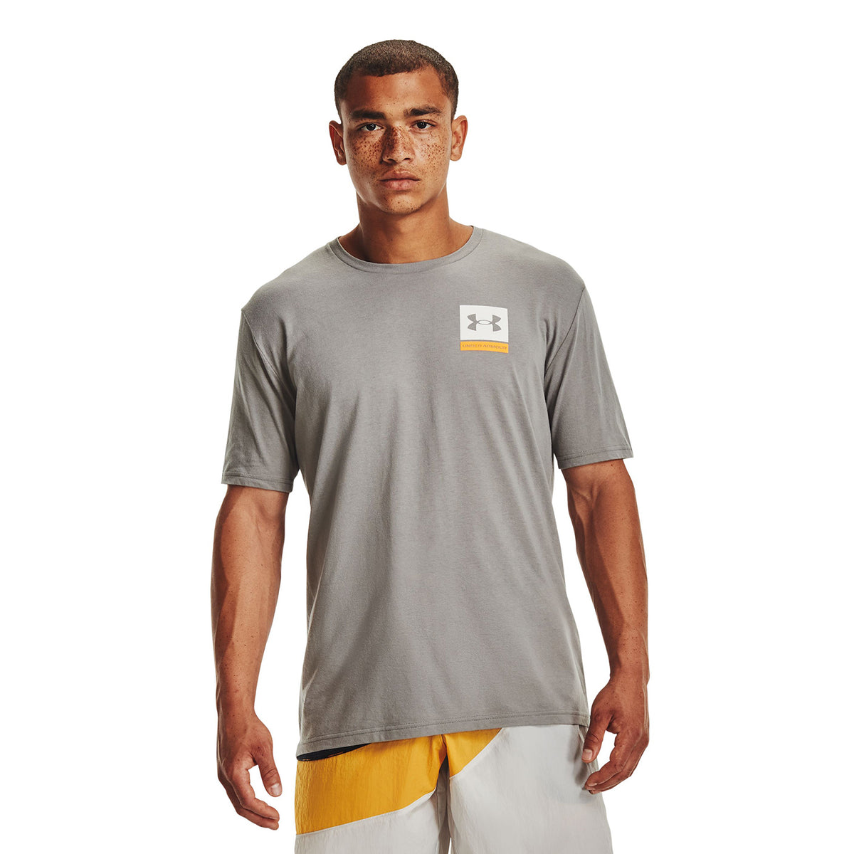 Polera manga corta UA 21230 Photoreal  para hombre