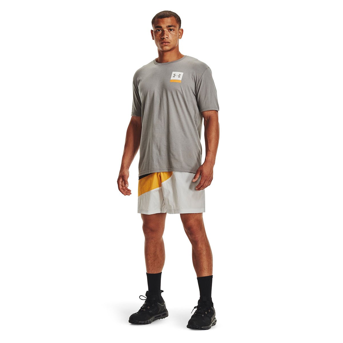 Polera manga corta UA 21230 Photoreal  para hombre