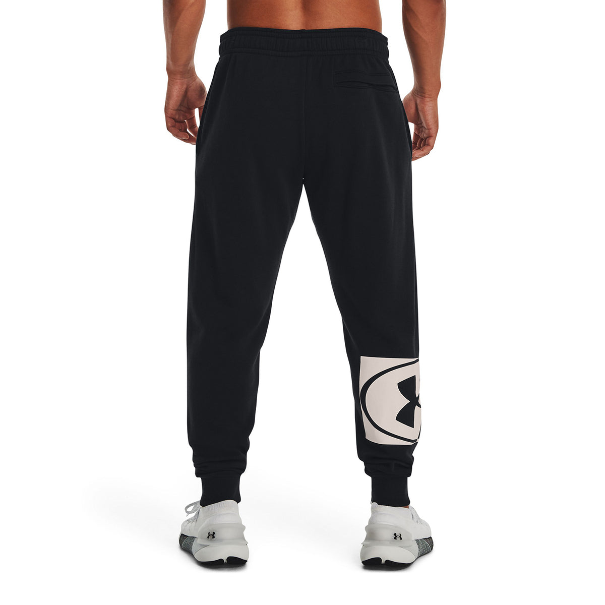 Jogger UA Rival Fleece Macro Branded para hombre