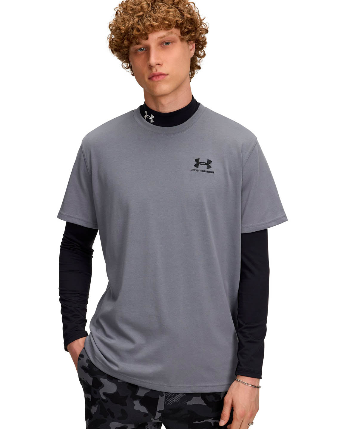 Polera Lifestyle para Hombre Logo Embroidered Heavyweight Gris Under Armour