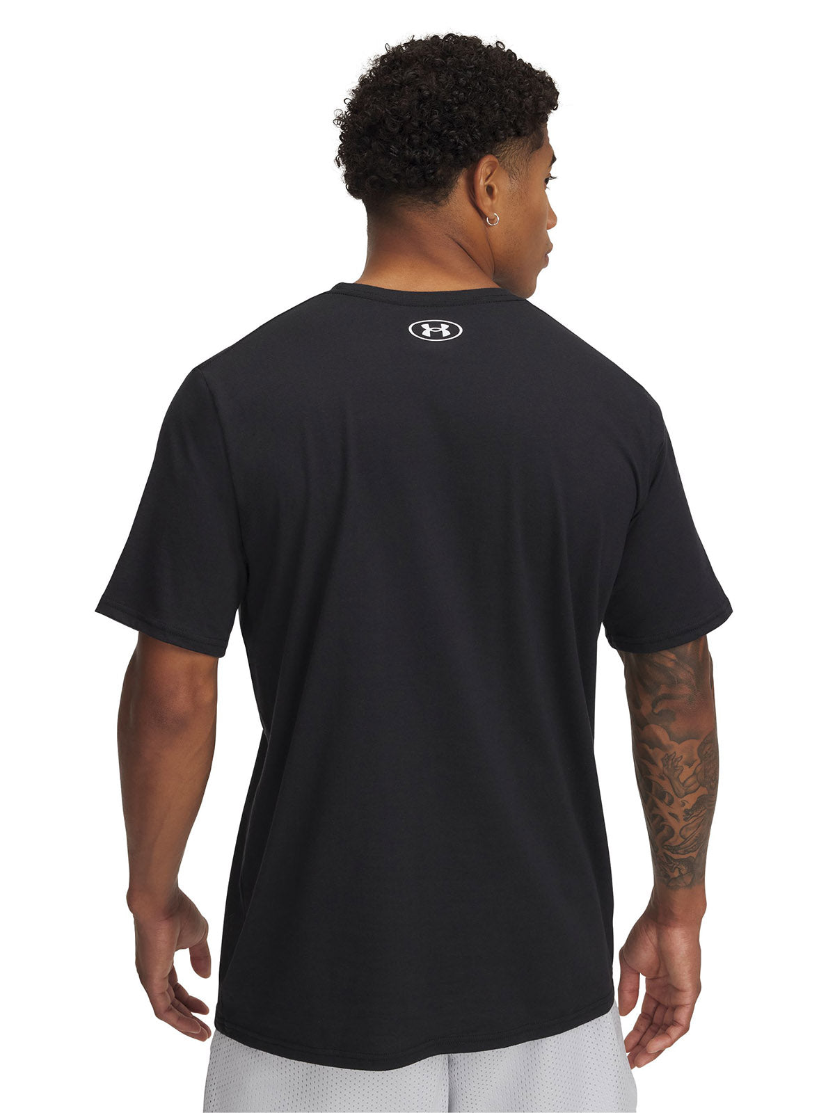 Polera manga corta Under Armour cCamo chest negro para hombre