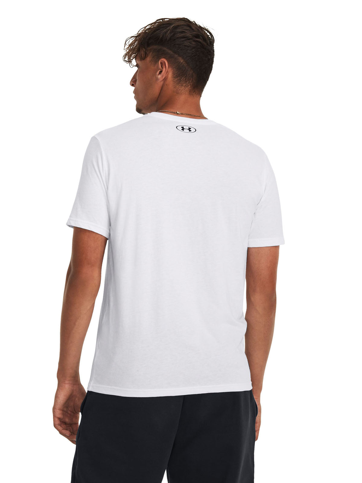 Polera manga corta Camo Chest Stripe para hombre Under Armour