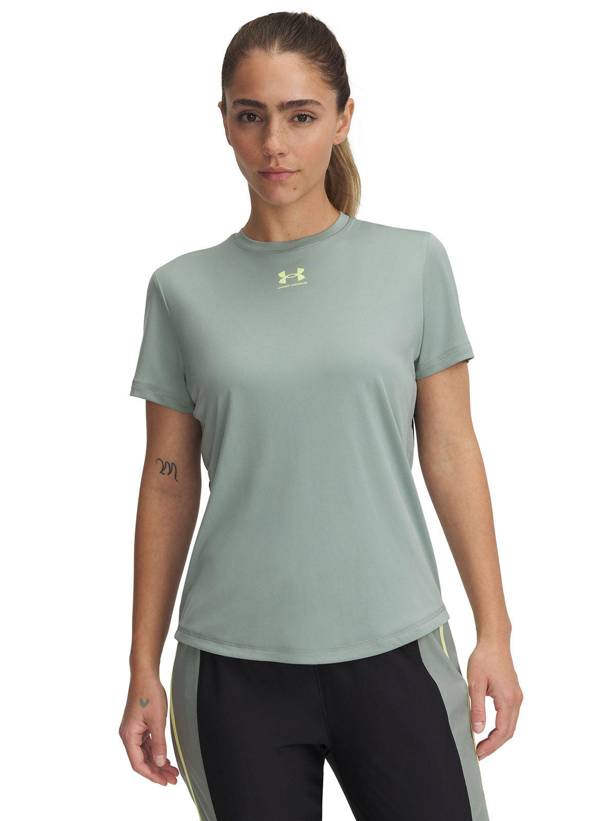 Polera manga corta Under Armour challenger pro verde para mujer