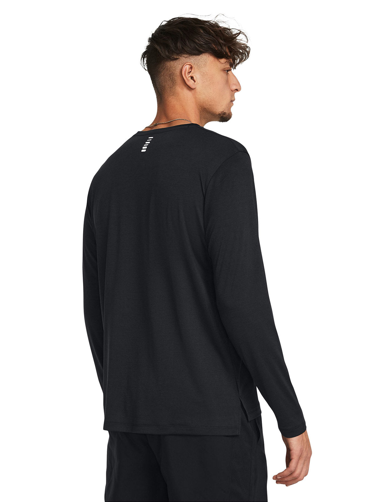 Polera manga larga Under Armour Launch para hombre