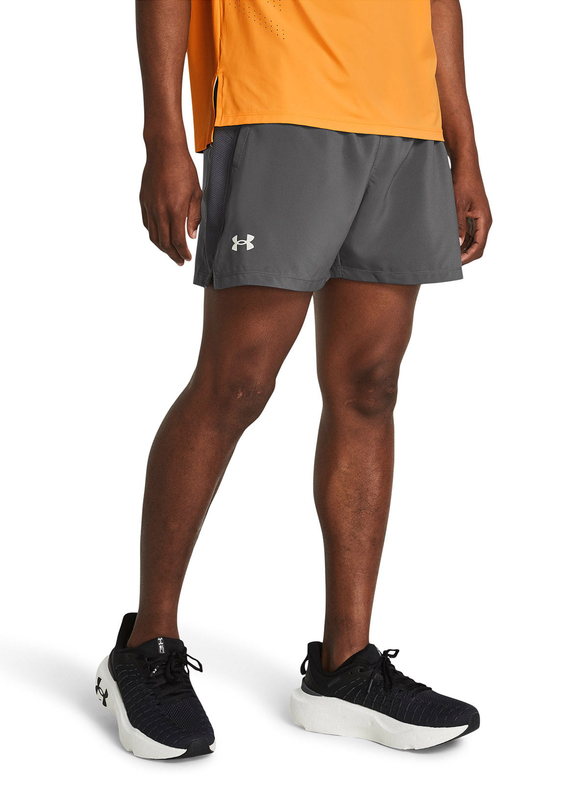 Shorts UA Launch de 5" para hombre