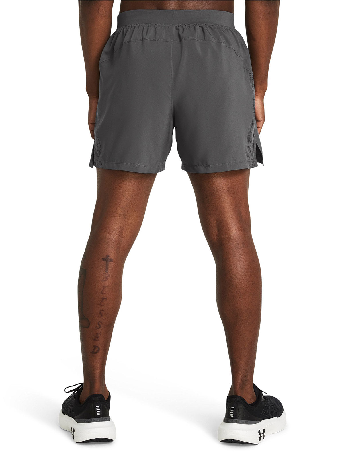 Shorts UA Launch de 5" para hombre