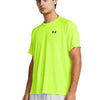 Polera manga corta texturizada UA Tech¿ para hombre