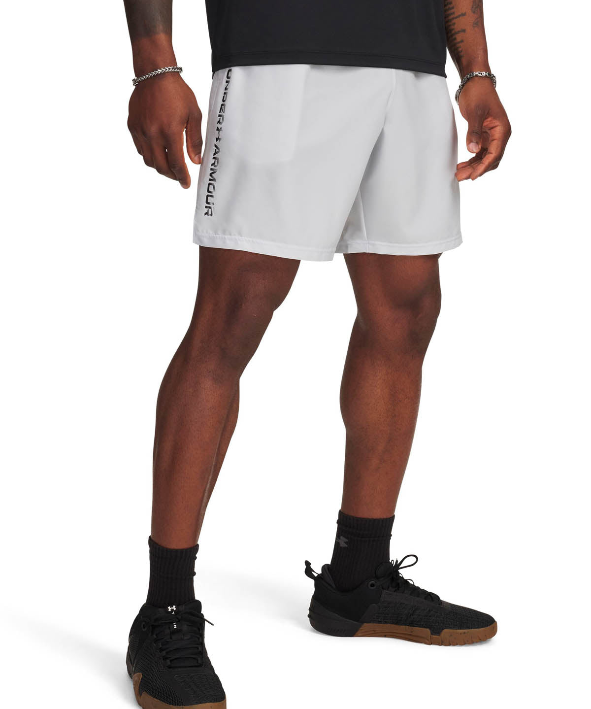 Short de entrenamiento para para hombre Tech Woven Wordmark Gris Under Armour