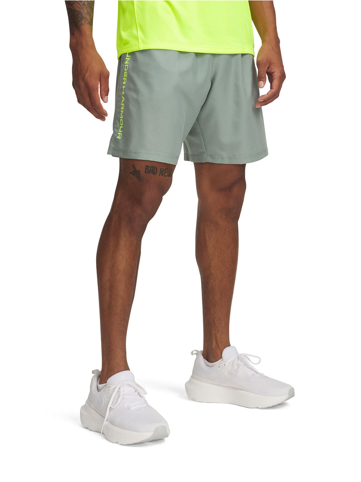 Shorts Under Armour tech woven wordmark verde para hombre