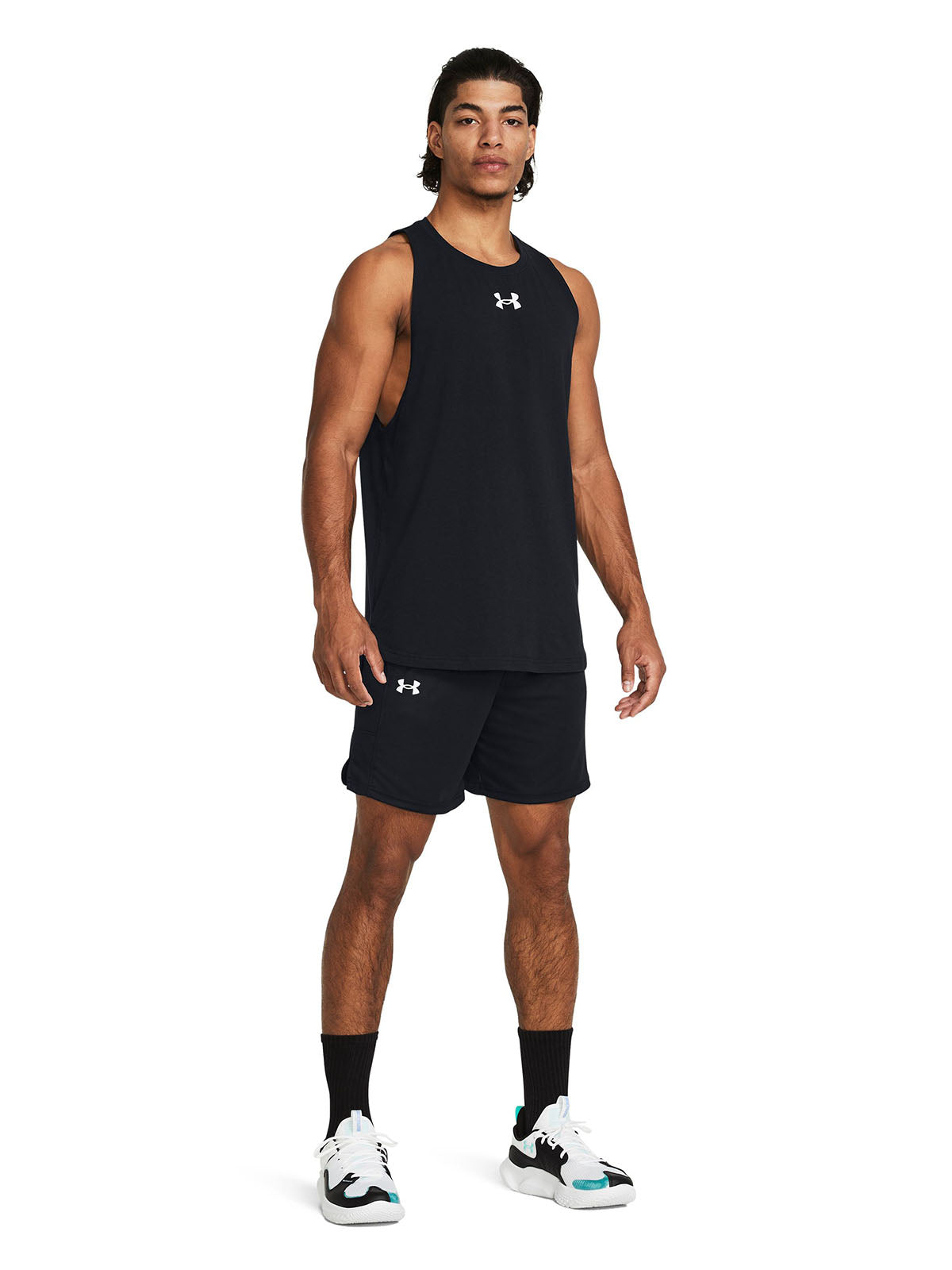 Shorts UA Baseline para hombre