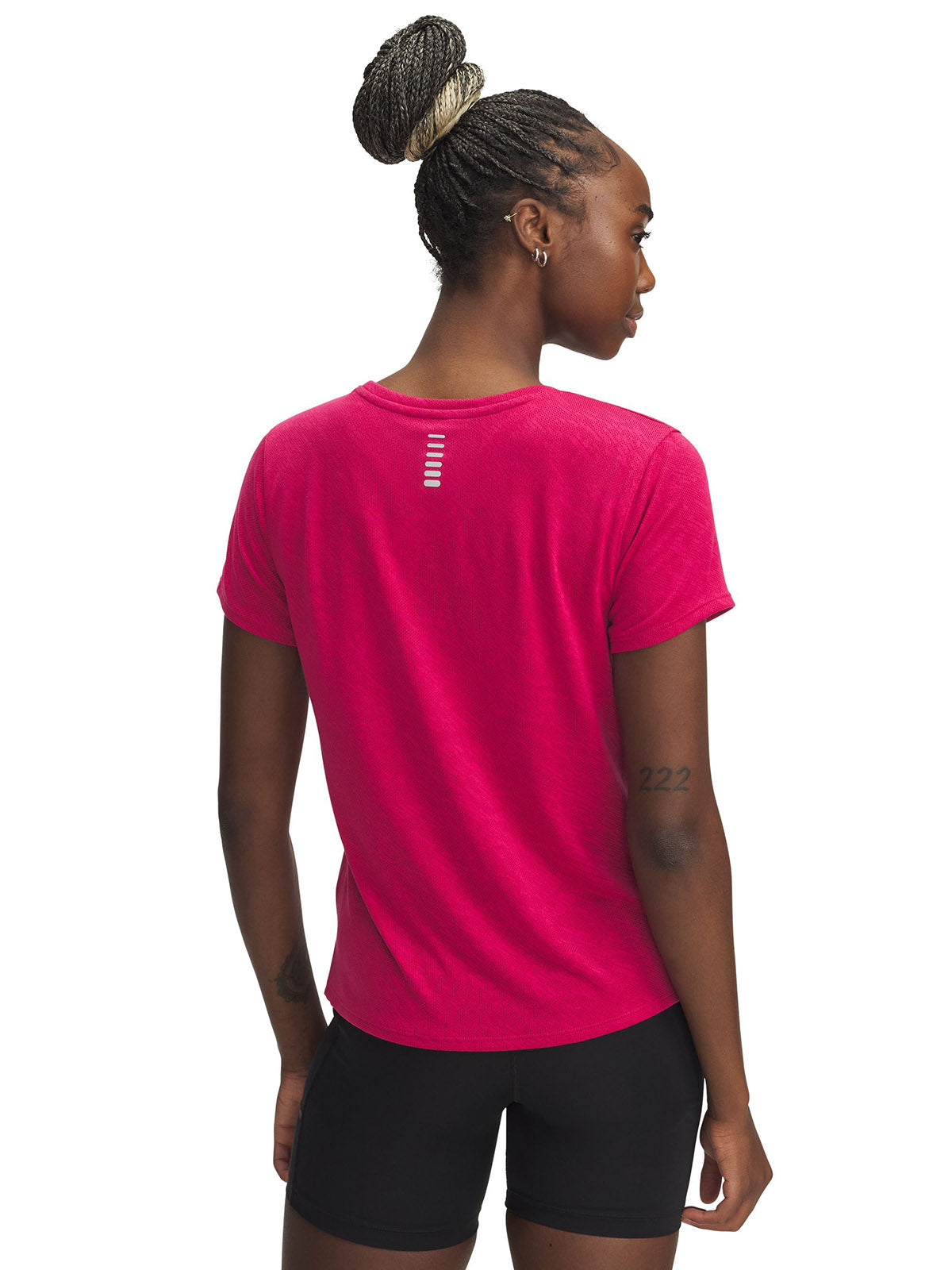 Polera manga corta Under Armour launch camo morado para mujer