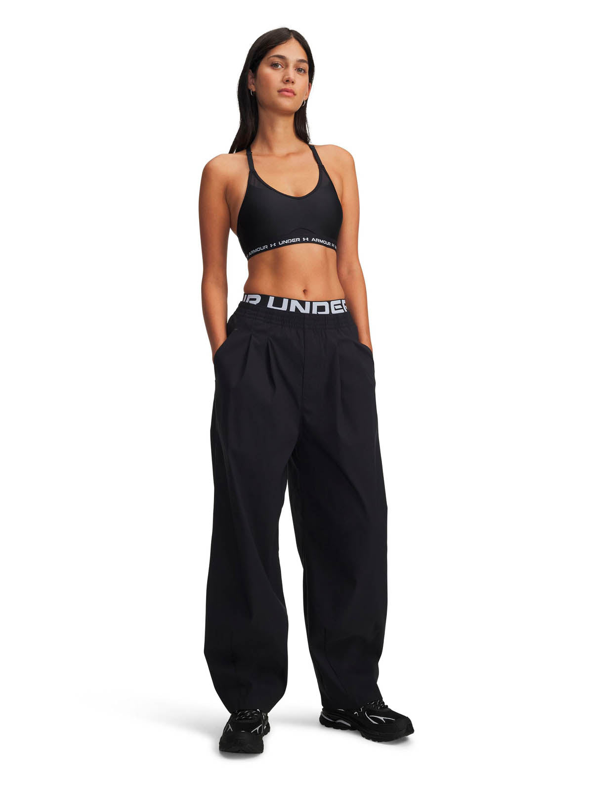 Sostén deportivo low UA Crossback para mujer