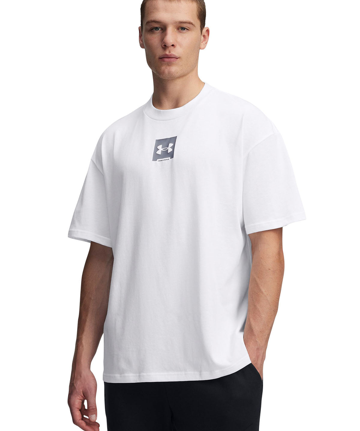 Polera manga corta Under Armour oversized box blanco para hombre