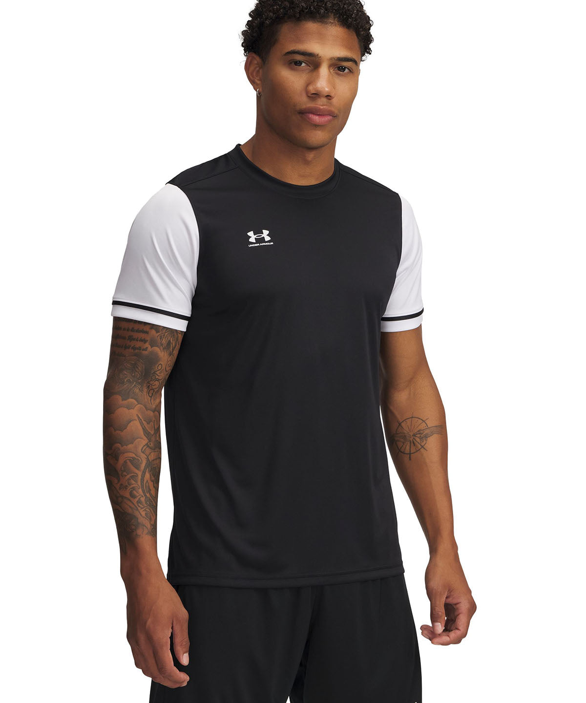 Polera manga corta UA Challenger negro para hombre