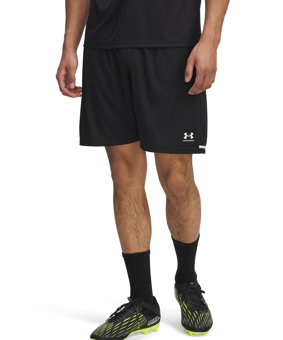 Shorts UA Challenger negro para hombre