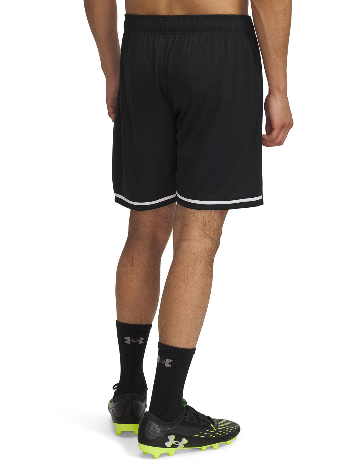 Shorts UA Challenger negro para hombre