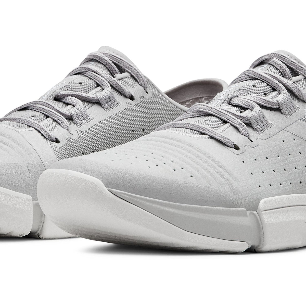 Calzado de entrenamiento UA TriBase Reign para mujer