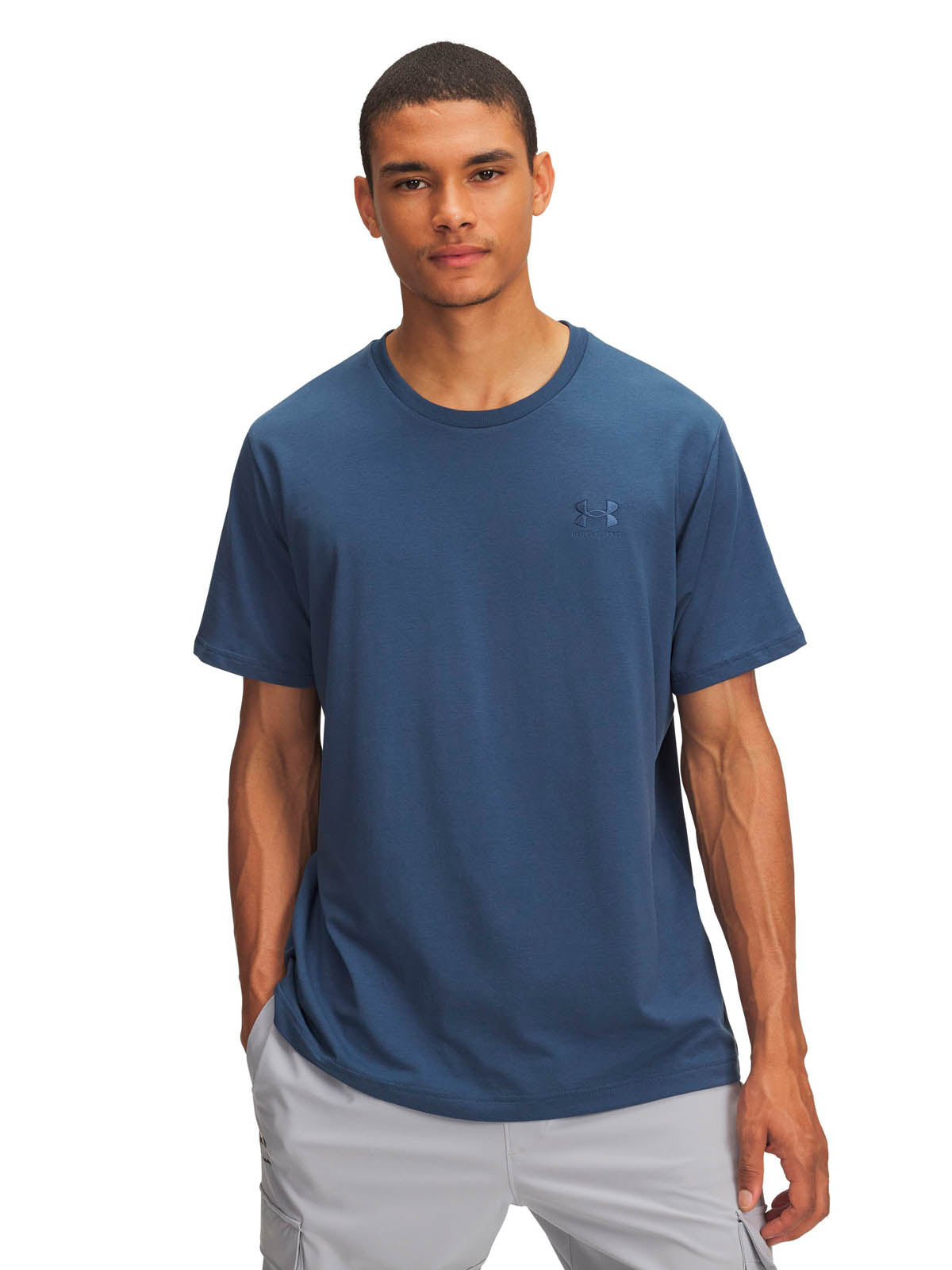 Polera manga corta Lifestyle para hombre Icon azul Under Armour.