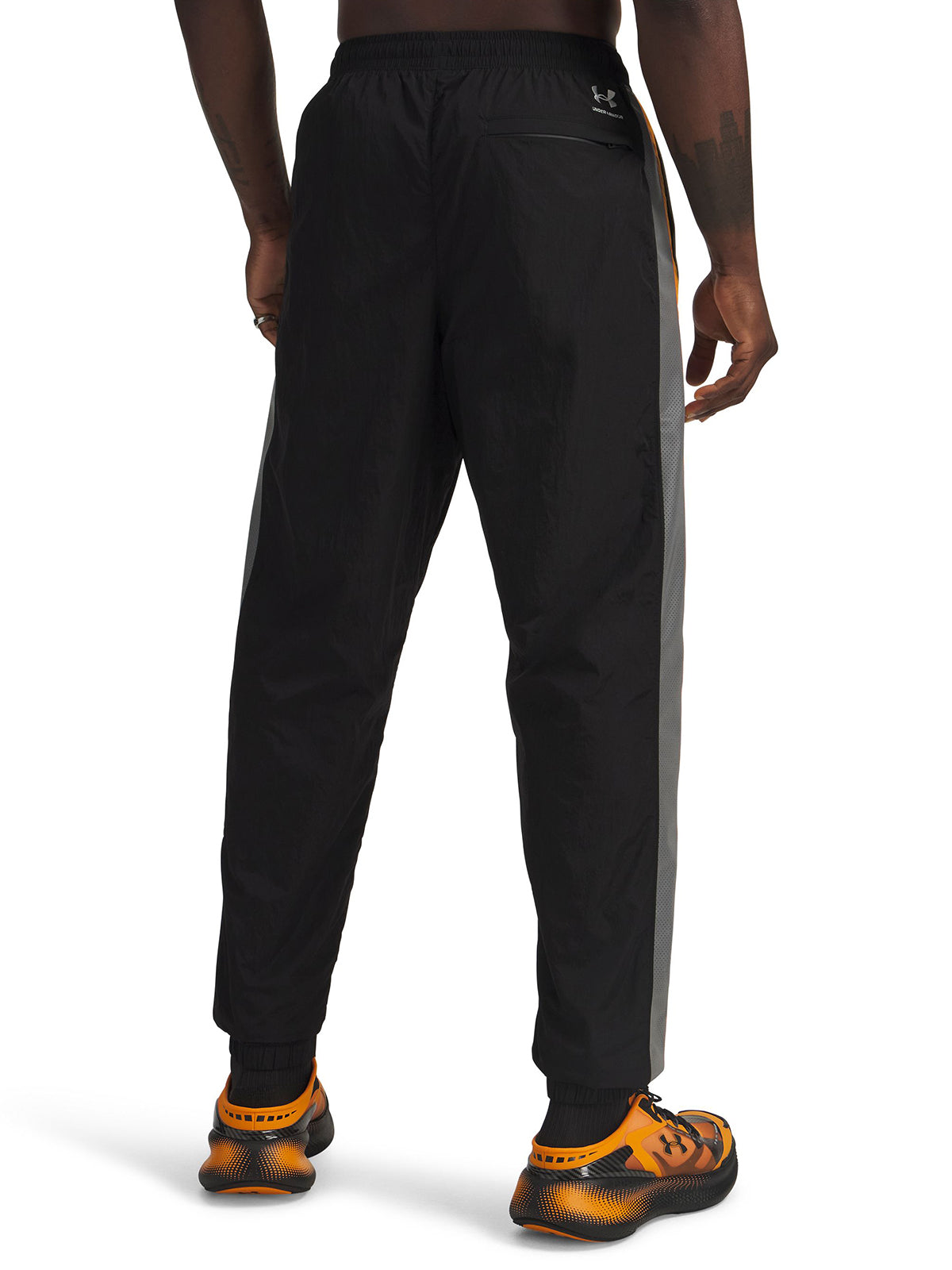 Pantalón Lifestyle para Hombre Mansory Icon Woven Track Negro Under Armour